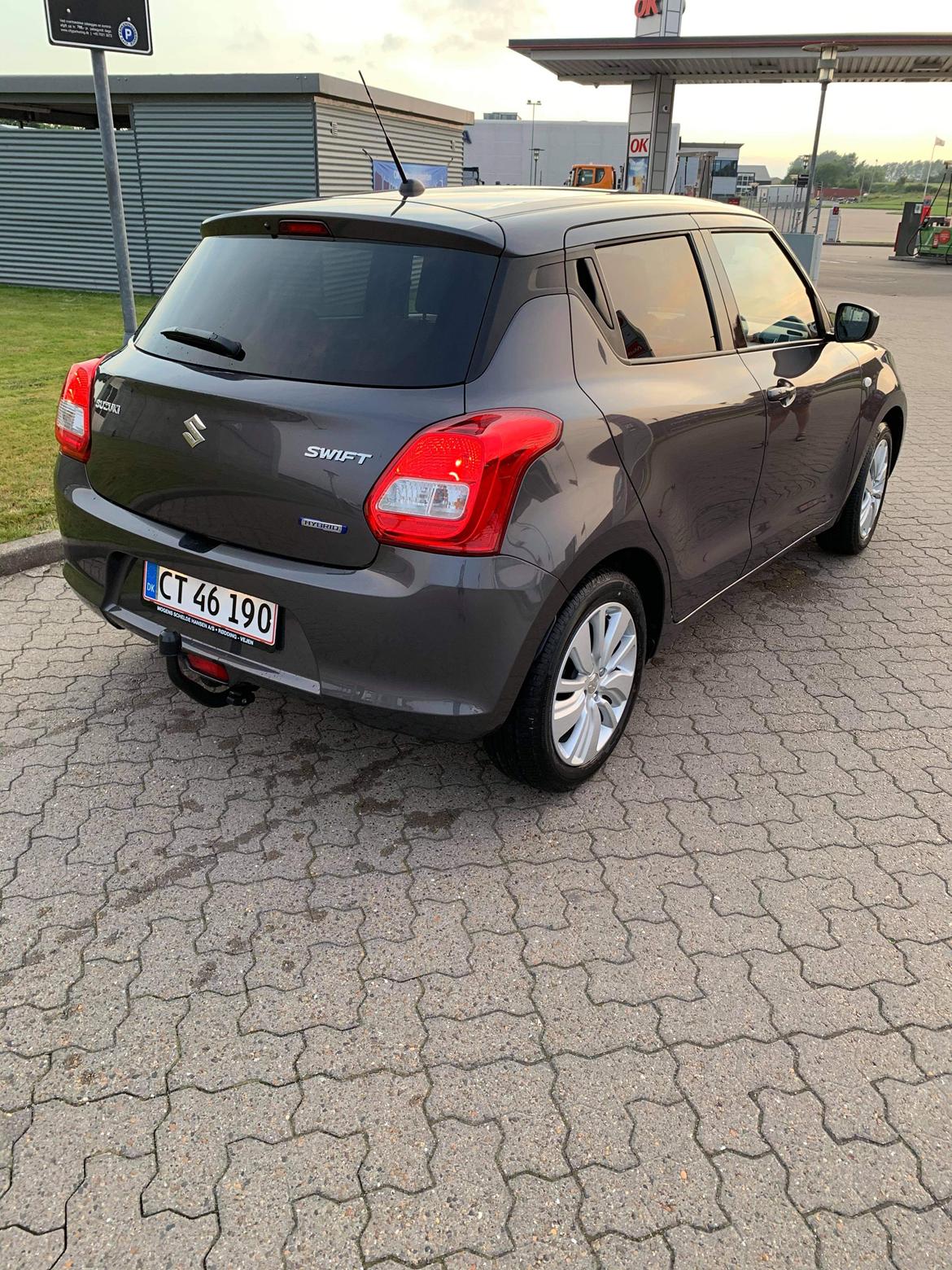 Suzuki SWIFT hybrid action club billede 2