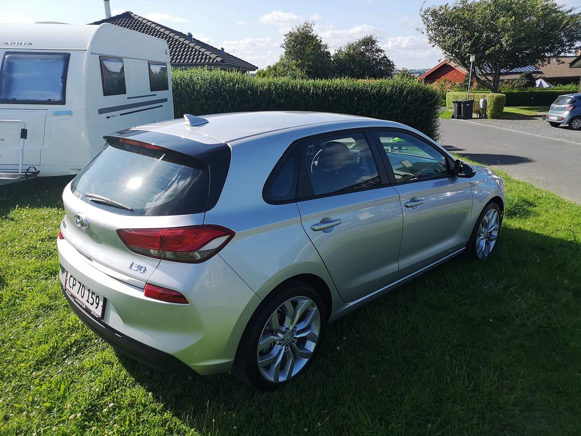 Hyundai 1.0 T-GDI tidl bil billede 15