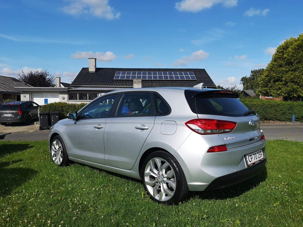 Hyundai 1.0 T-GDI tidl bil billede 13