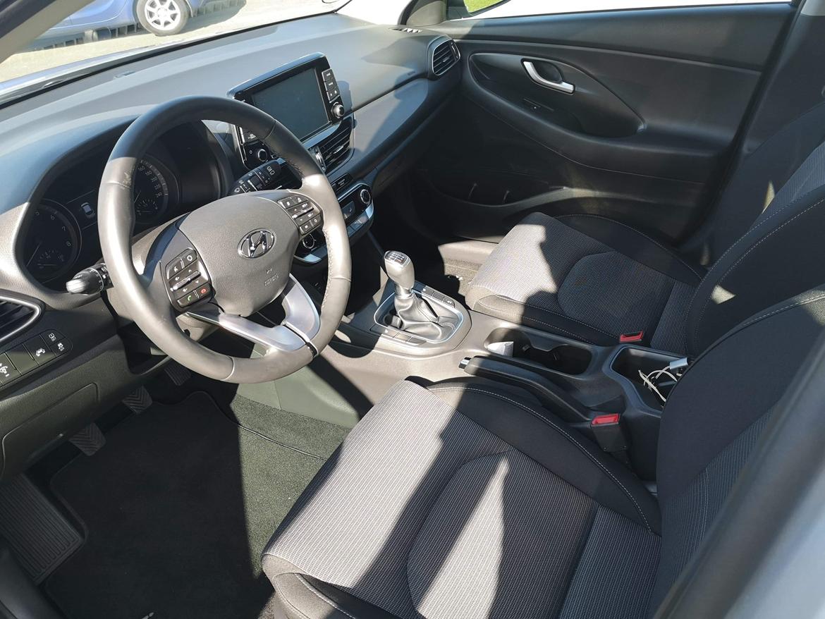 Hyundai 1.0 T-GDI tidl bil billede 18