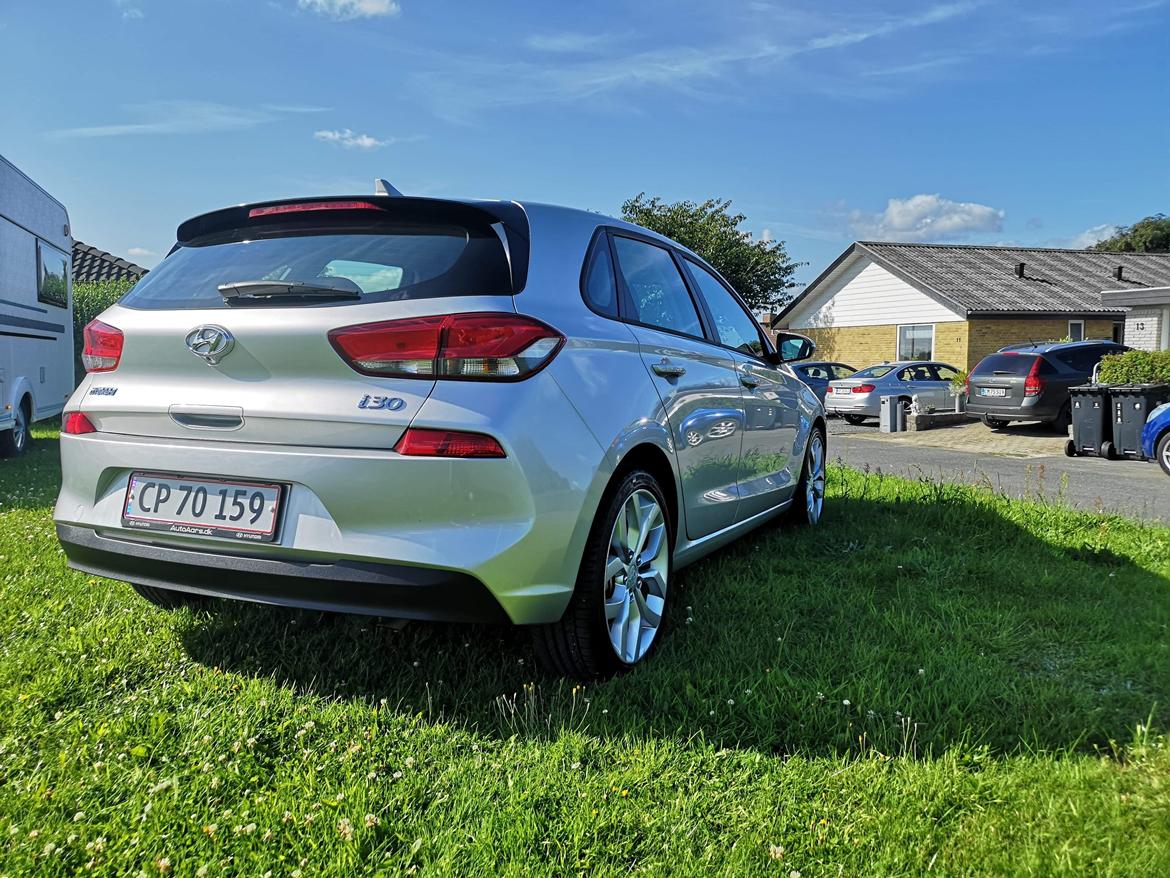 Hyundai 1.0 T-GDI tidl bil billede 14
