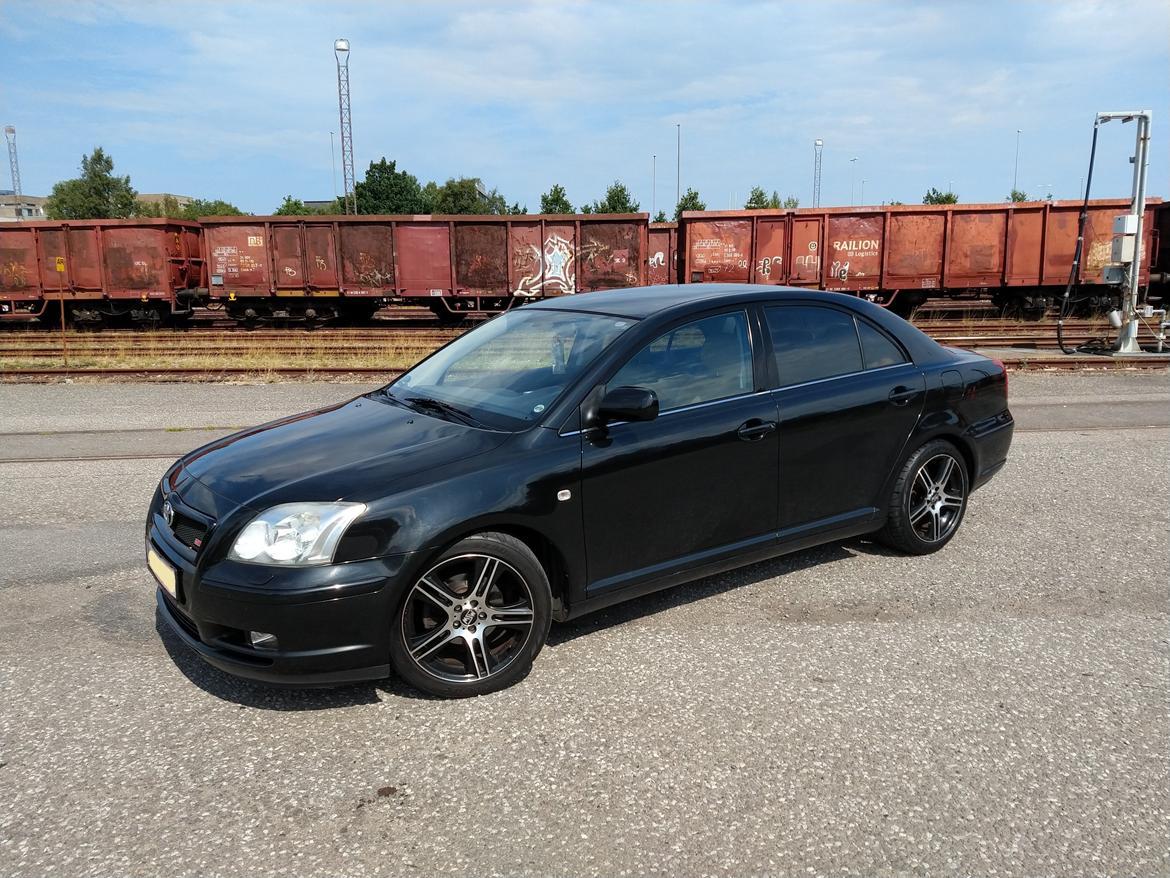 Toyota Avensis billede 10