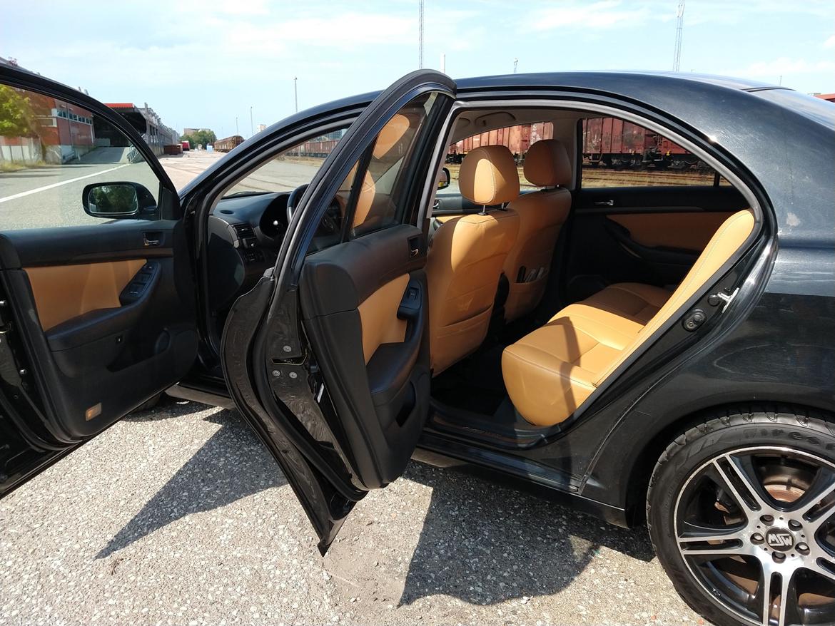 Toyota Avensis billede 5