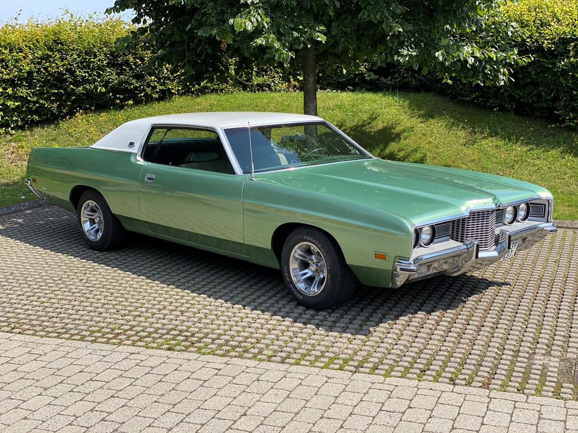 Ford LTD 2-door Hardtop billede 9