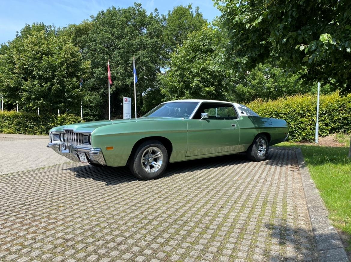 Ford LTD 2-door Hardtop billede 13