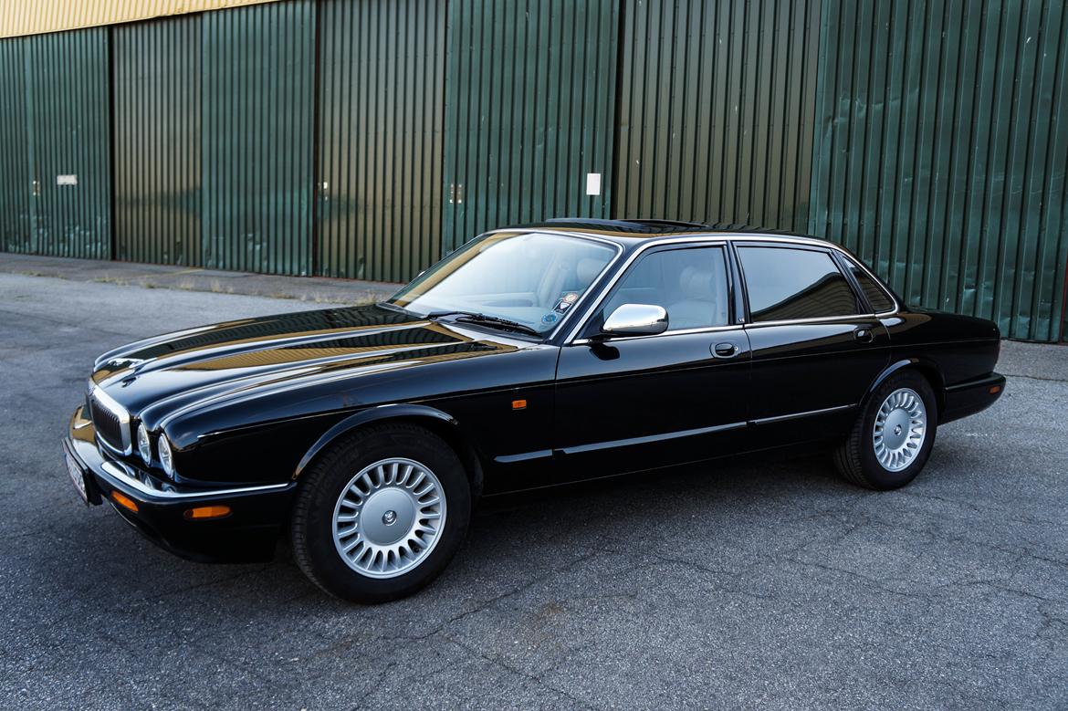 Jaguar XJ8 3.2L V8 billede 5