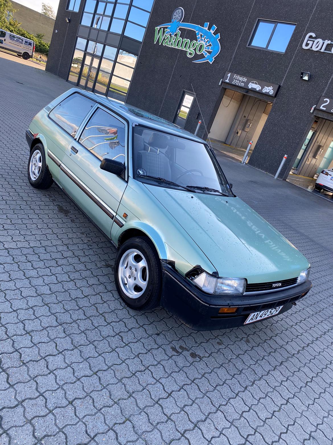 Toyota Corolla 1,3 DX 3 dørs billede 4