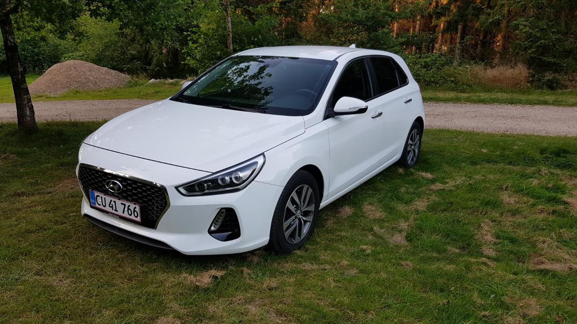 Hyundai i30 1,0 premium billede 1