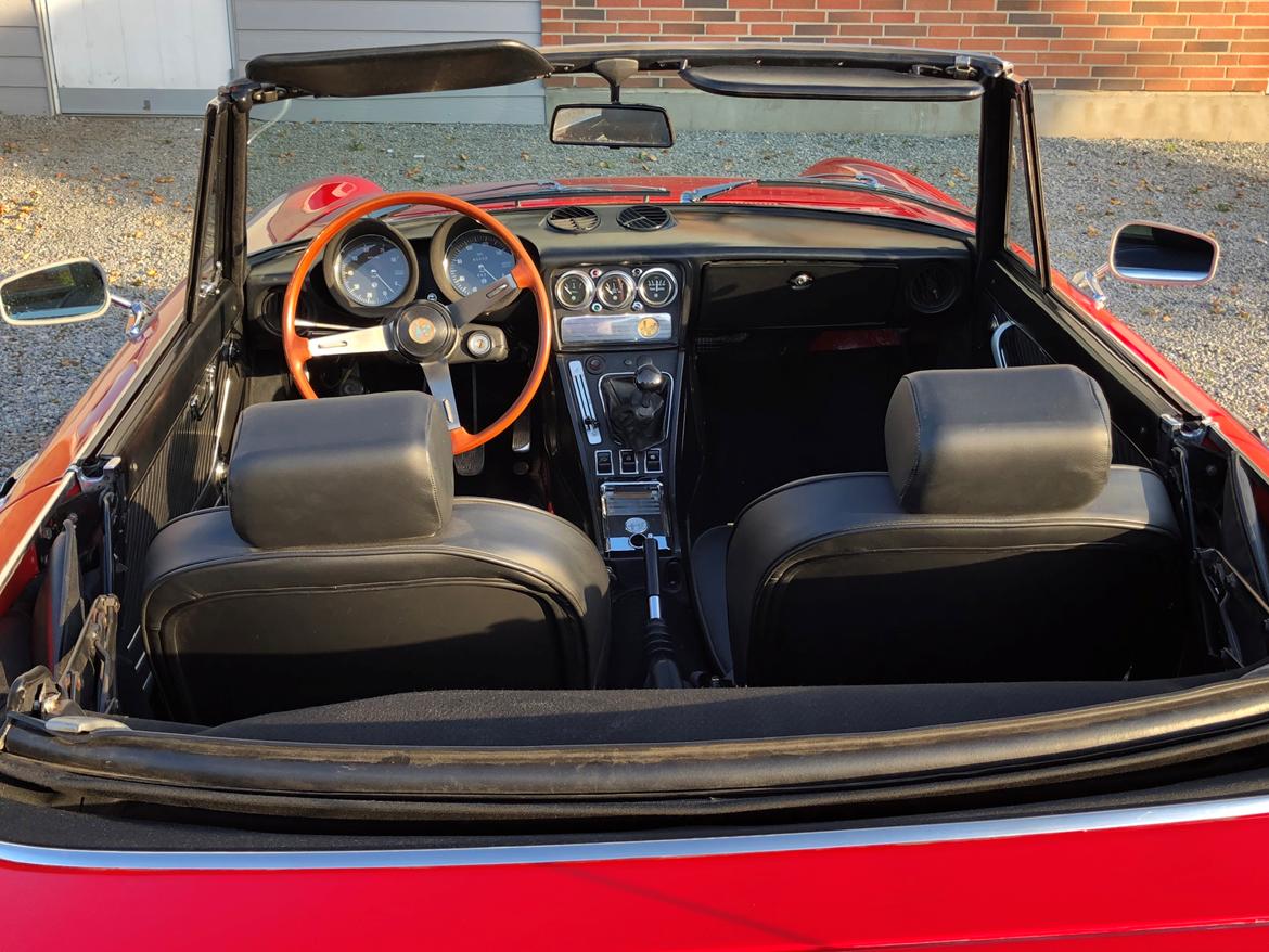 Alfa Romeo Spider 1750 Veloce  (“Coda tronca”) billede 11