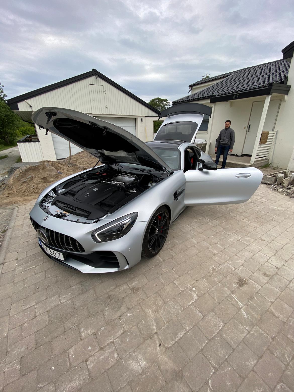 Mercedes Benz AMG GT-R billede 12