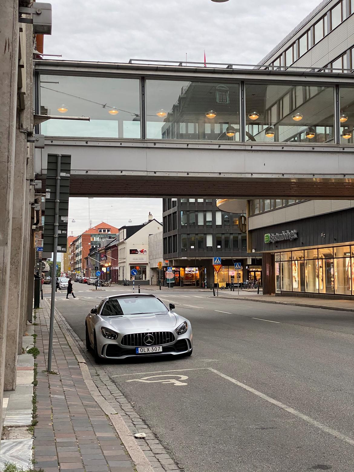 Mercedes Benz AMG GT-R billede 11