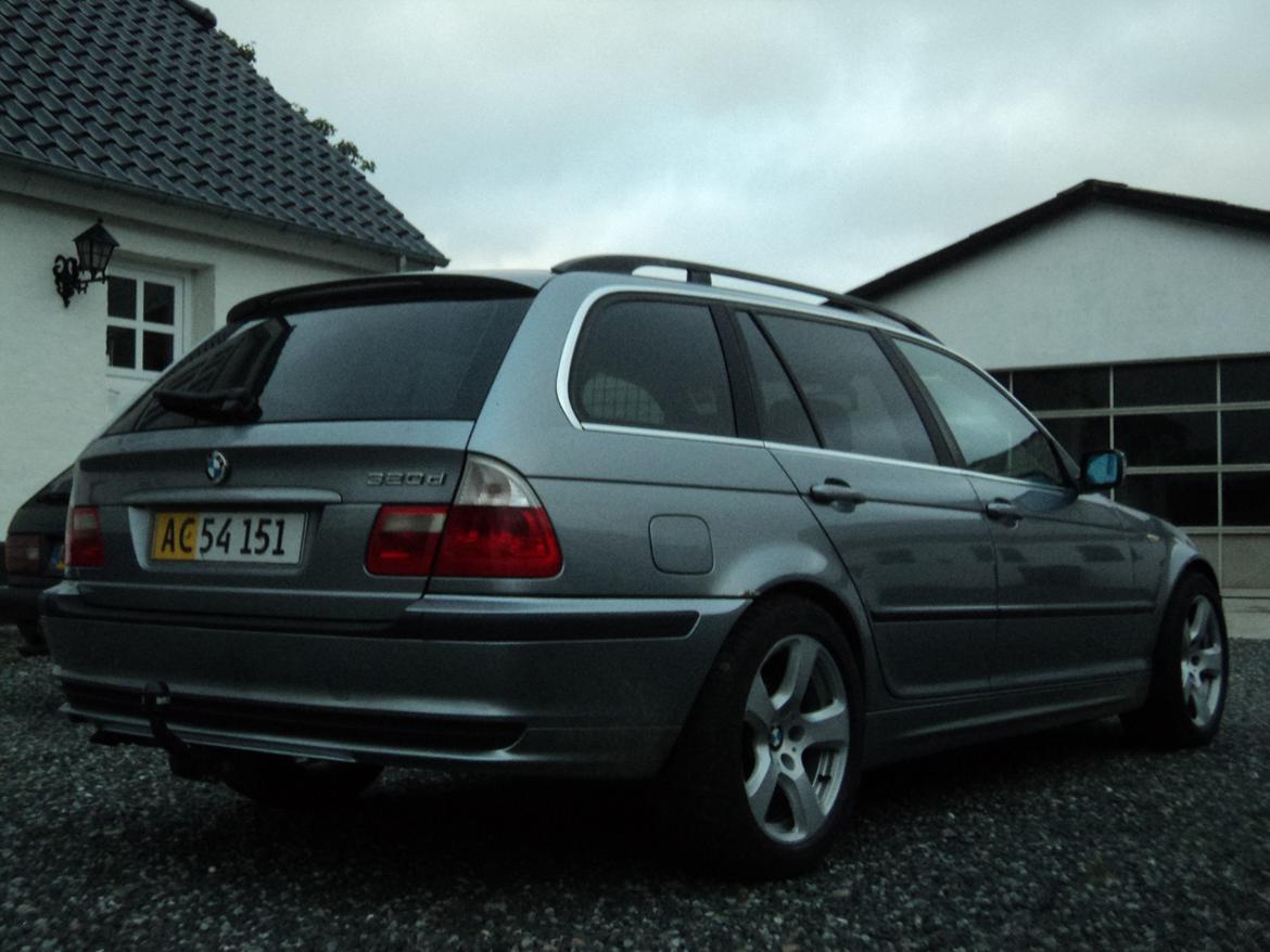 BMW E46 320dA Touring billede 1