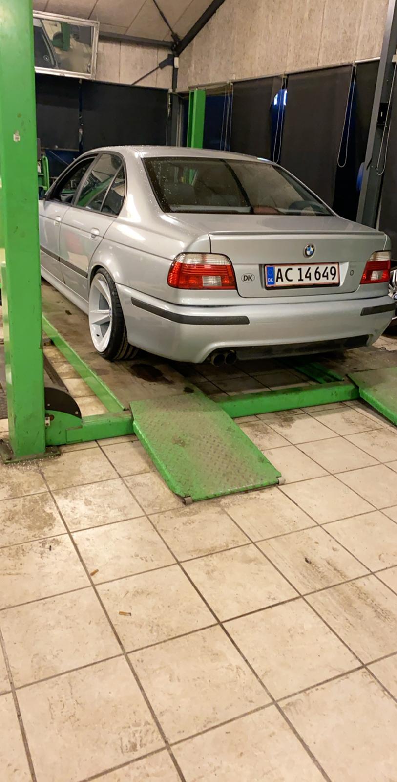 BMW E39 523ia billede 18