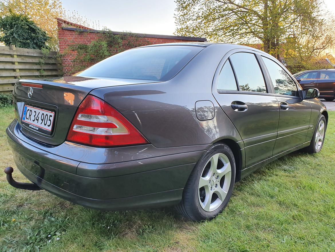 Mercedes Benz C180 Kompressor billede 3