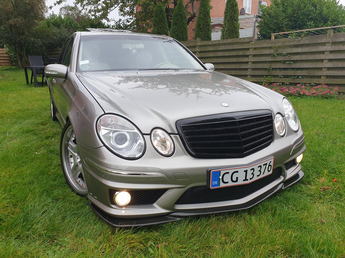 Mercedes Benz E500 5.0 V8 billede 12