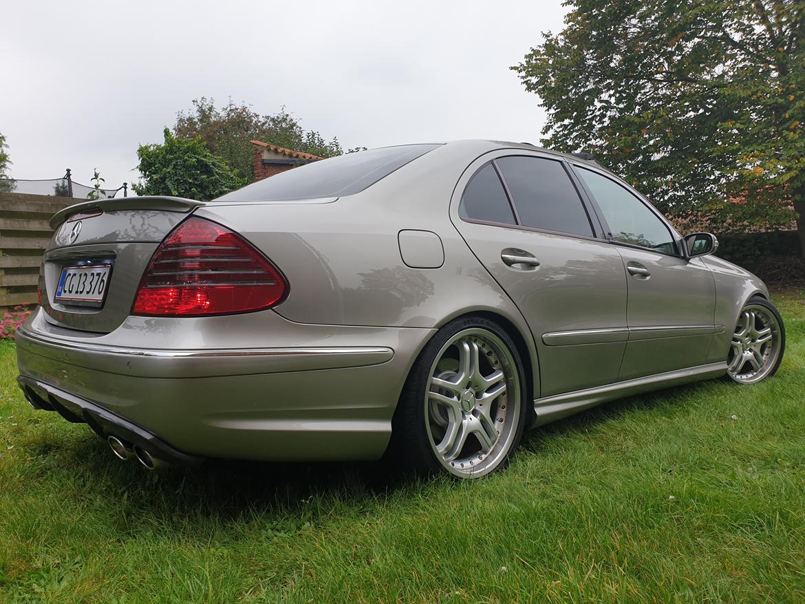 Mercedes Benz E500 5.0 V8 billede 6