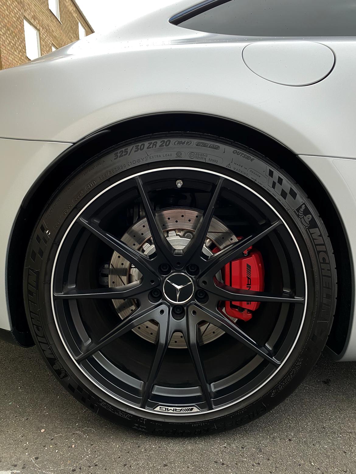 Mercedes Benz AMG GT-R billede 14