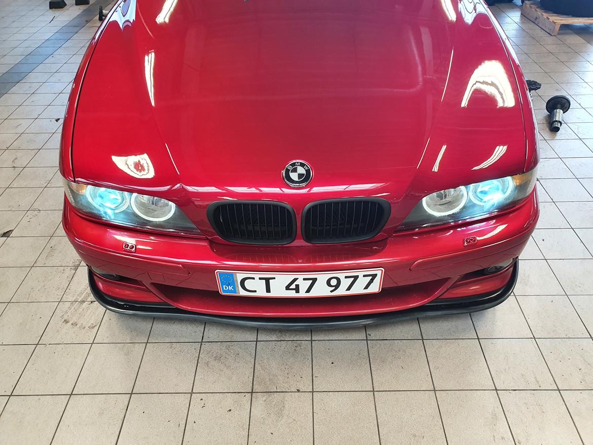 BMW E39 523iA billede 2