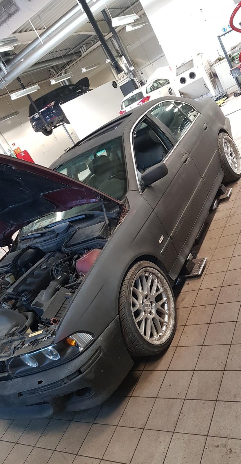 BMW E39 523iA (Solgt) billede 50