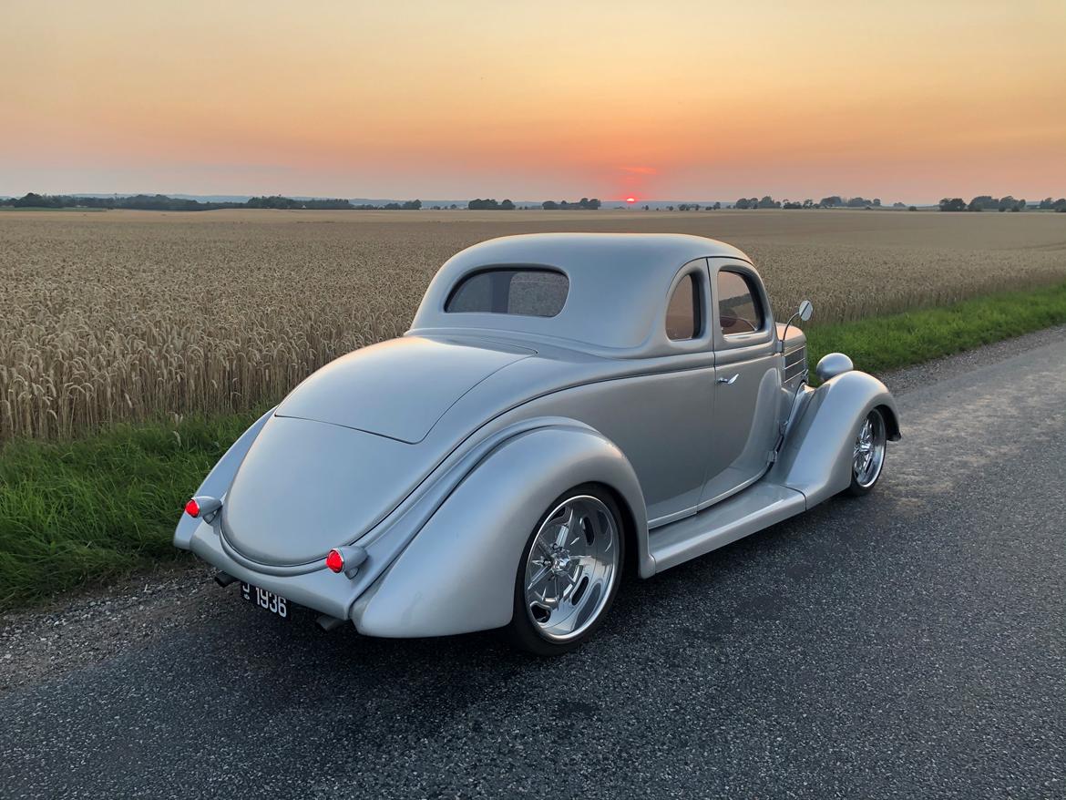 Amerikaner ford 5 Windows  Coupe  (street rod) ( SOLGT )  billede 20