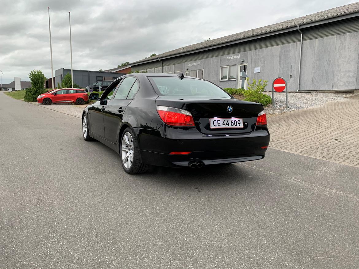 BMW E60 523i Aut billede 4