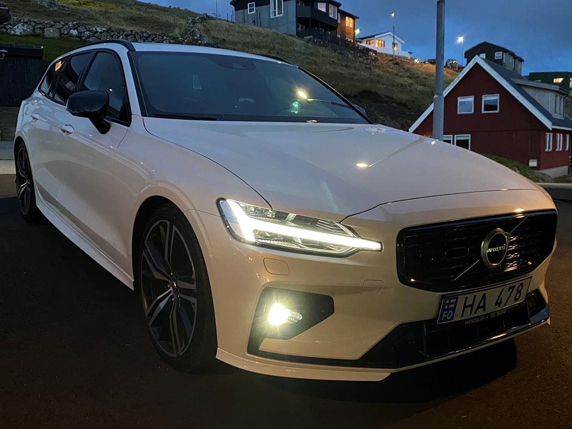 Volvo V60 R-DESIGN B4 Mild Hybrid billede 5