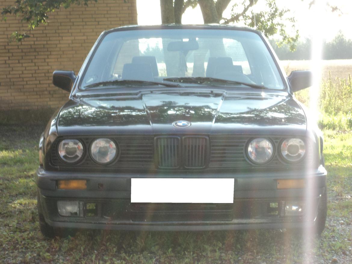BMW E30 320i billede 10