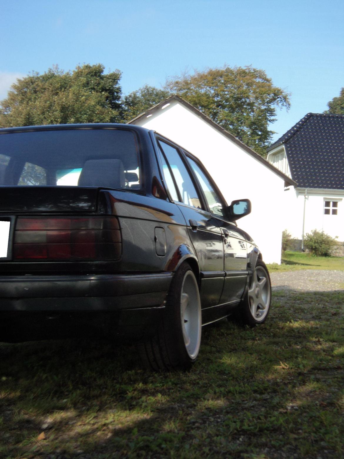BMW E30 320i billede 22