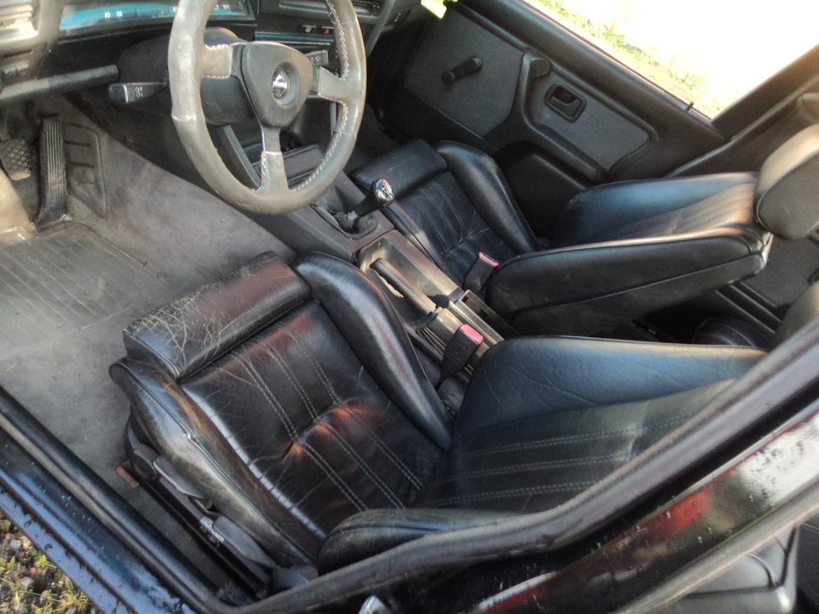 BMW E30 320i billede 28