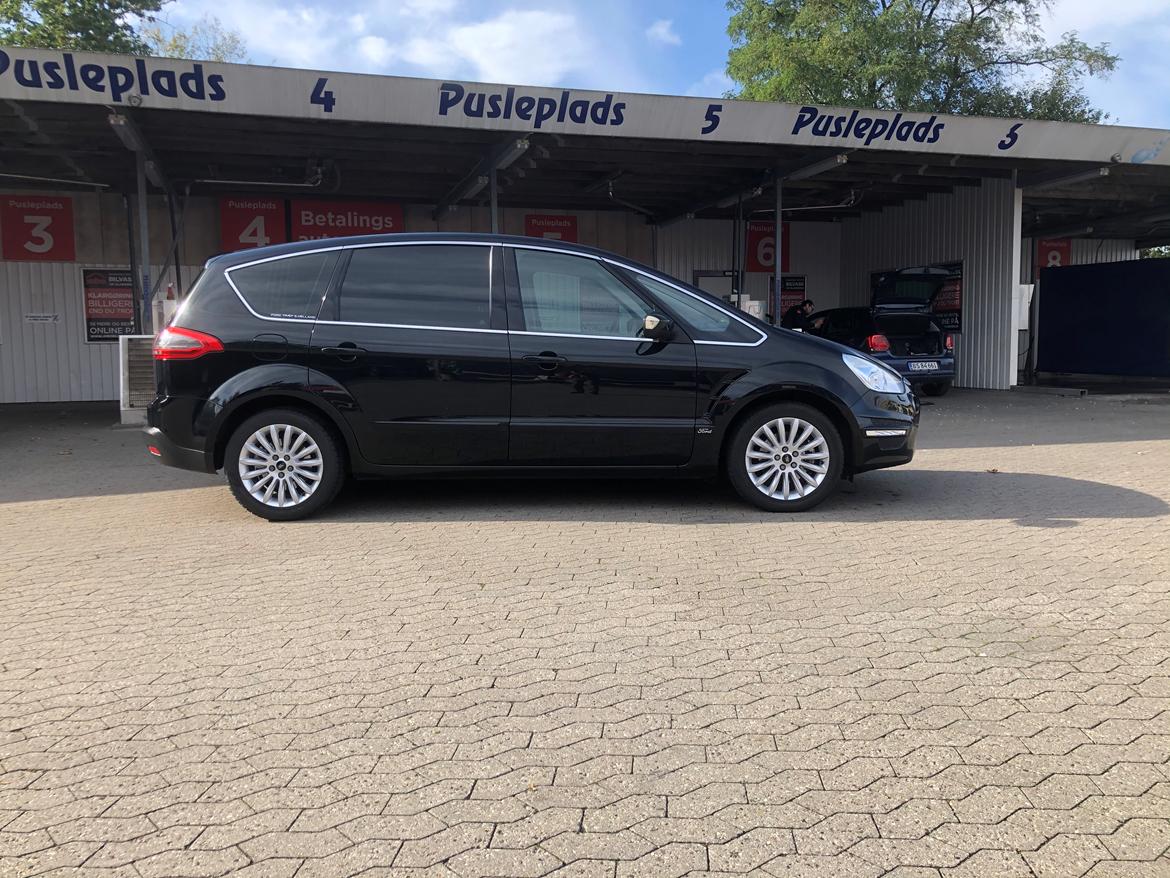 Ford S-Max Titanium *SOLGT* - Her på de originale 17” som den oprindeligt er født med billede 17