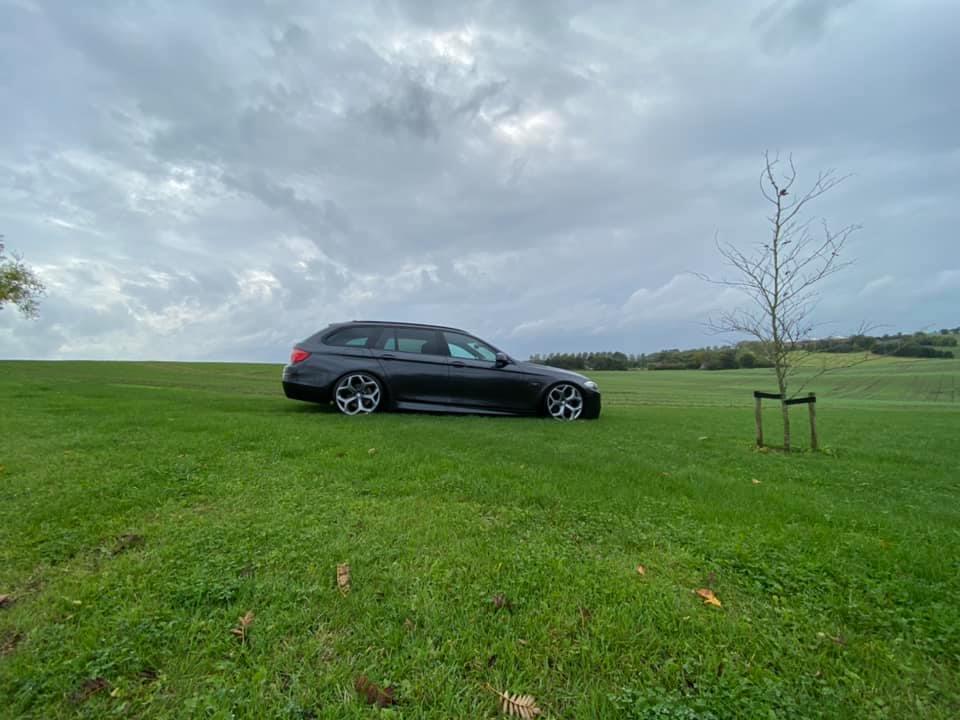 BMW 525d touring  M sport  billede 2