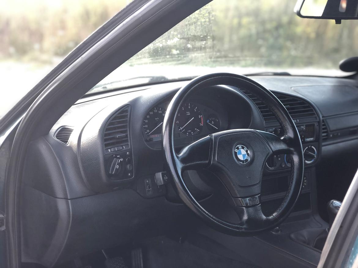 BMW 316i E36 billede 3
