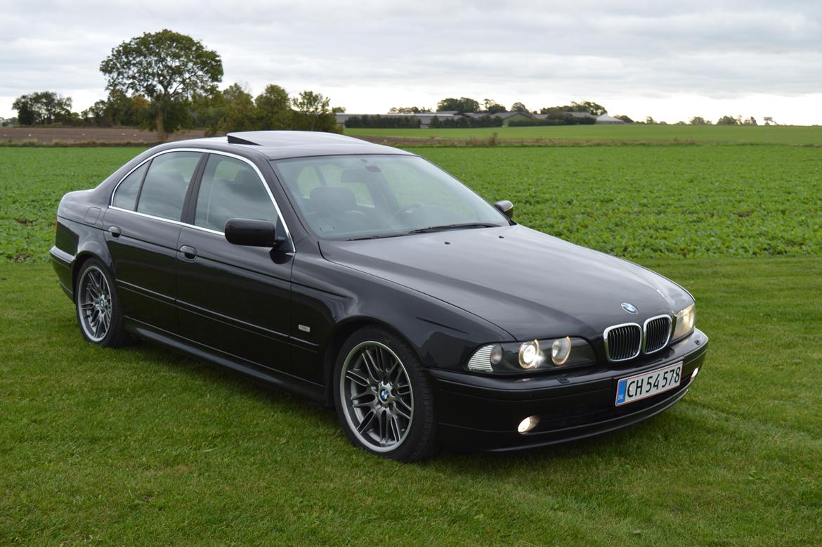 BMW E39 540ia billede 1