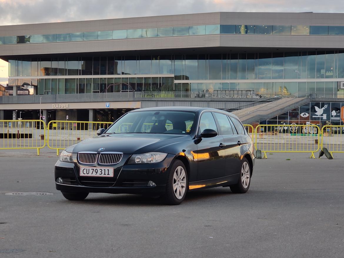 BMW 325i Touring E91 billede 4