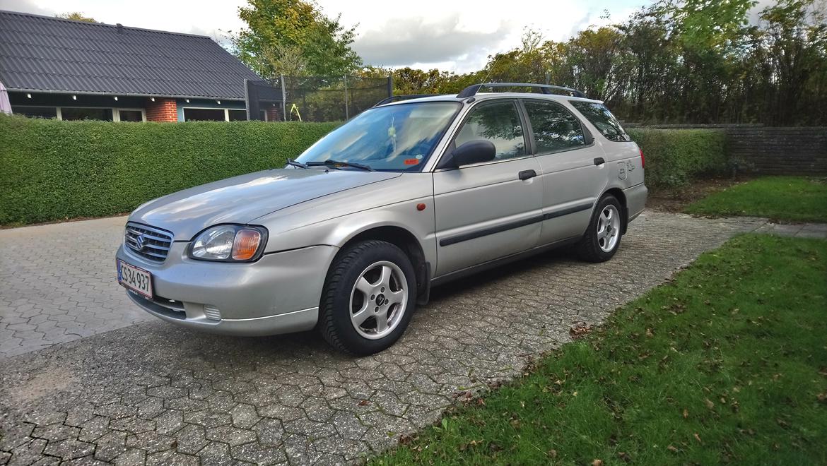 Suzuki Baleno GL Stationcar *Cosmos* billede 1