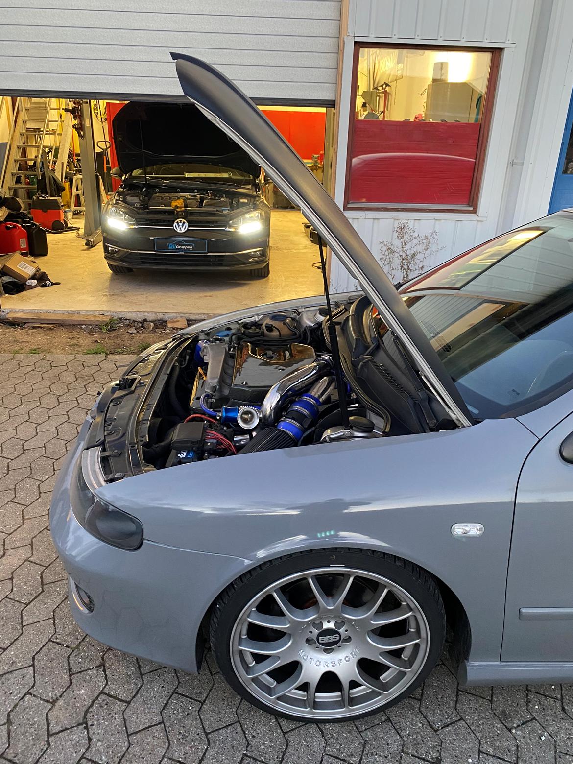 Seat Leon Cupra R billede 2