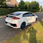 Hyundai IONIQ HEV