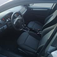 Opel astra H limited 