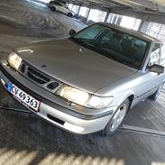 Saab 9-3 2.0 Turbo (Hatchbag)