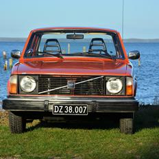 Volvo 244 DL