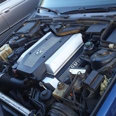 BMW e34 540i 
