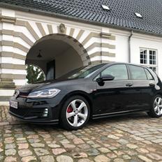 VW Golf 7.5 GTI