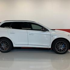 Volvo XC60 Momentum D4 