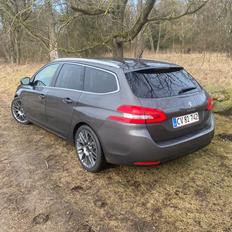 Peugeot 308SW BlueHDI Edition:210+ 130 EAT8