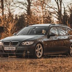 BMW E91 - 320D - Automat gear - solgt