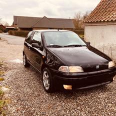 Fiat Punto ELX 176