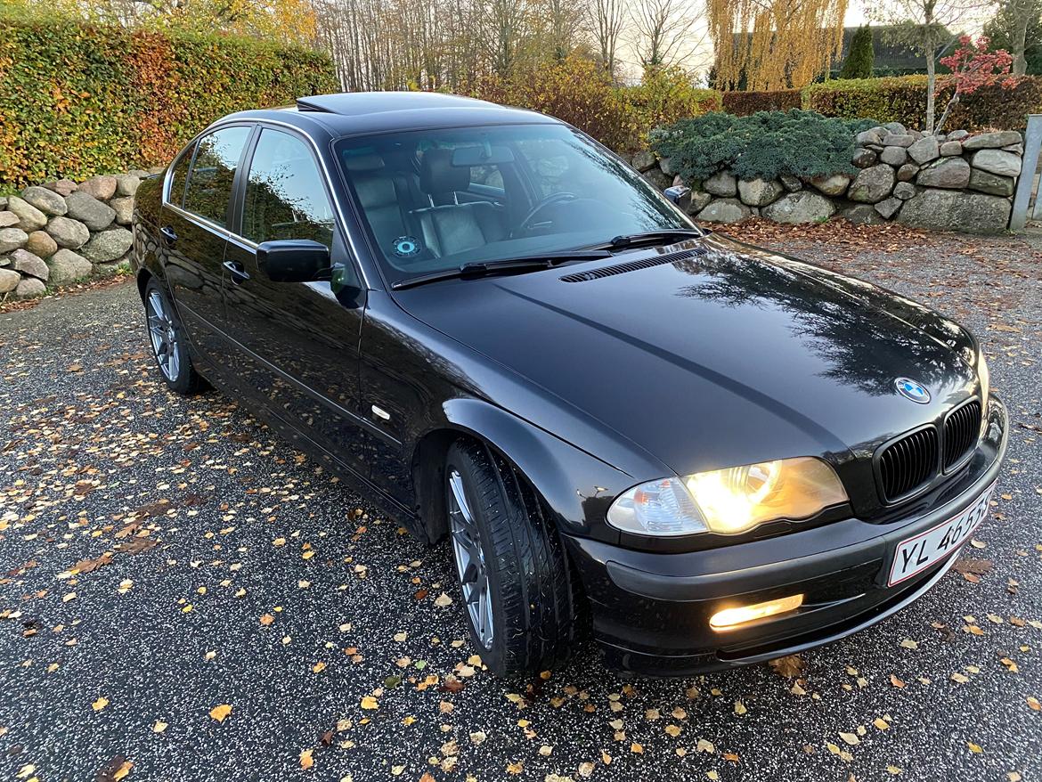 BMW E46 323I billede 3