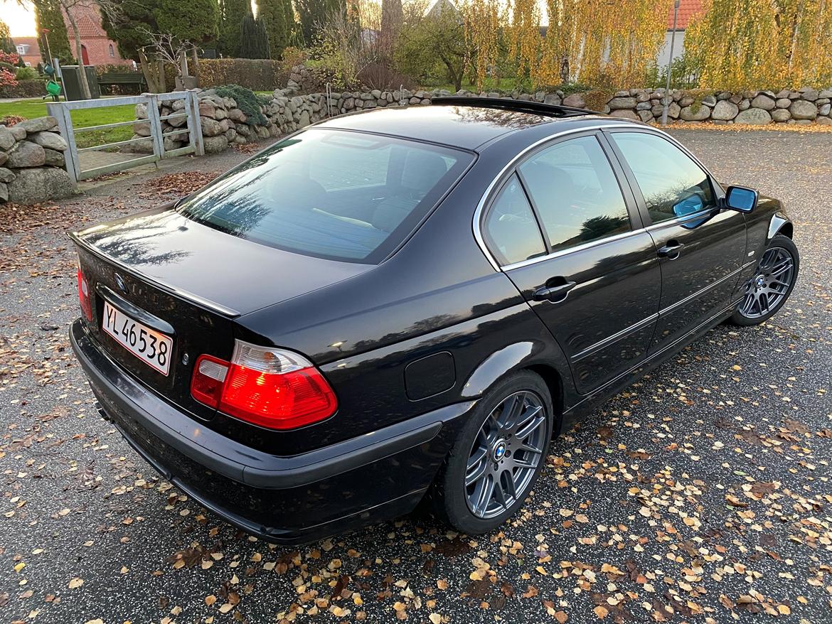 BMW E46 323I billede 4