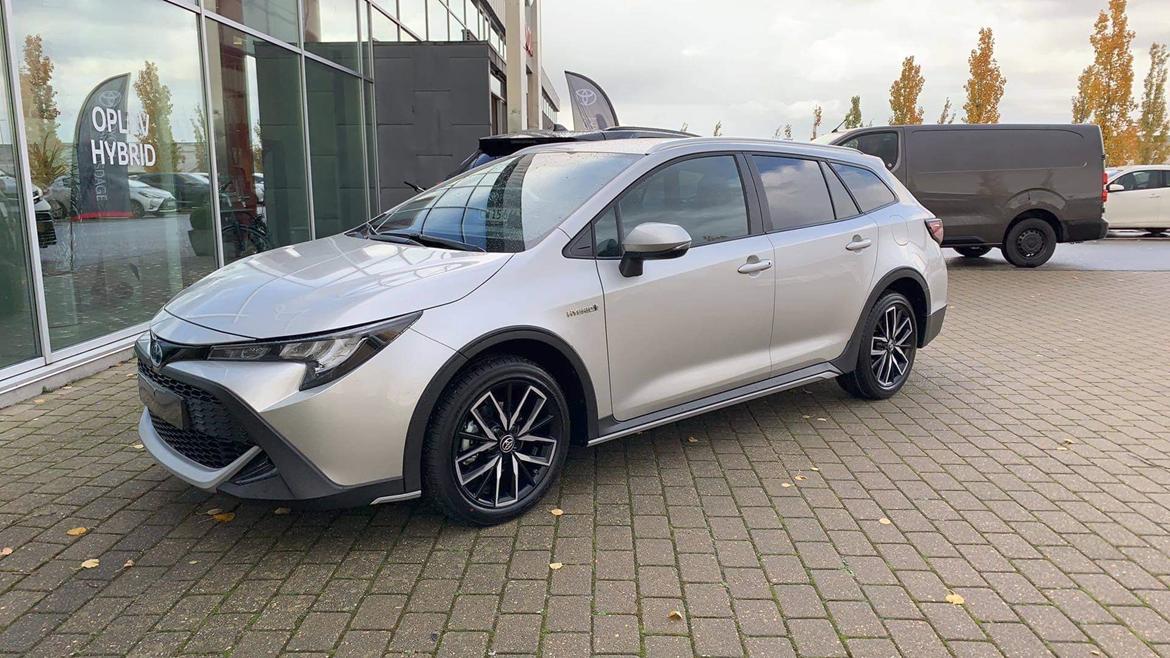 Toyota Corolla Touring Sports H3 Trek Smart billede 14