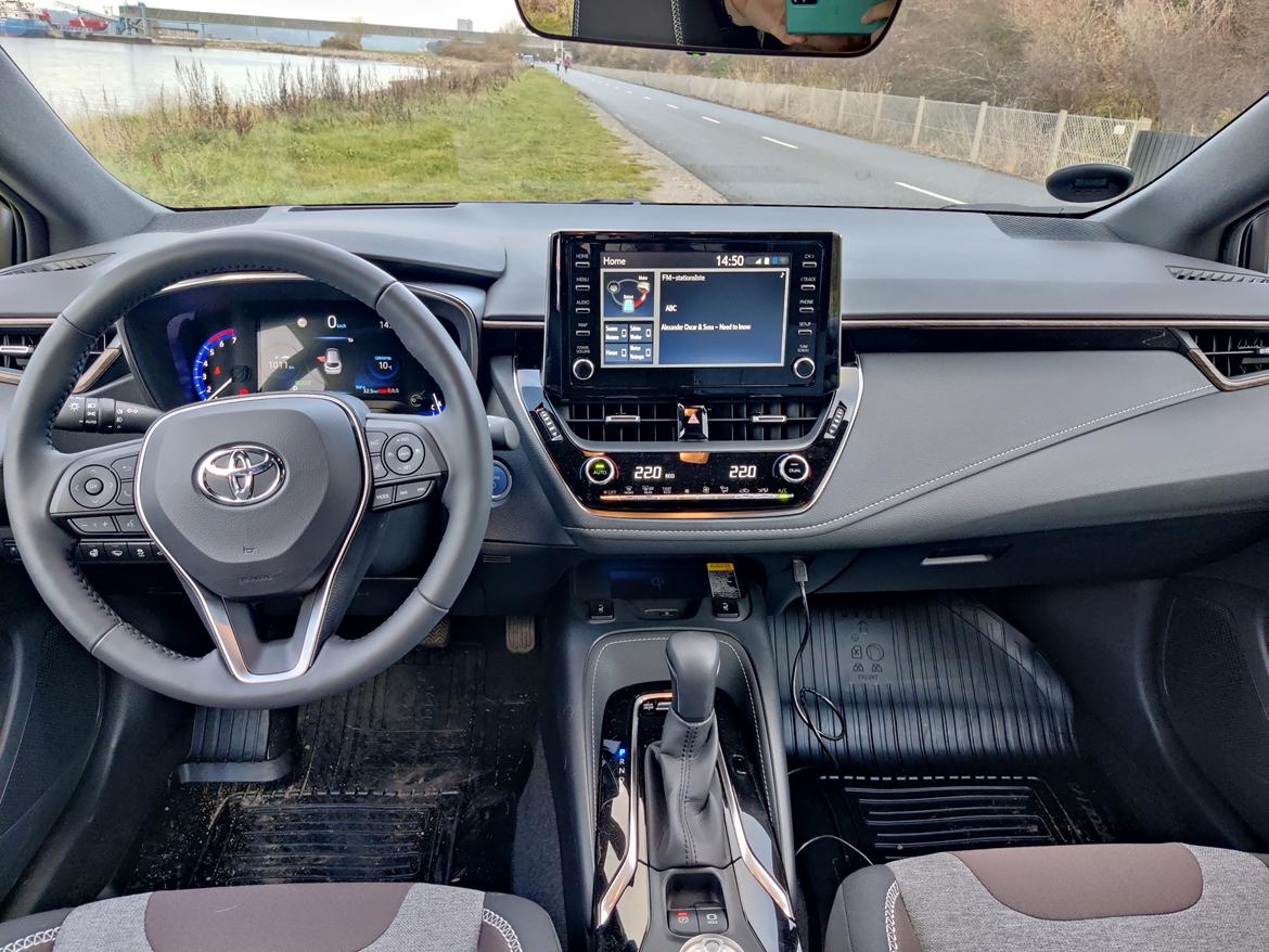 Toyota Corolla Touring Sports H3 Trek Smart billede 9